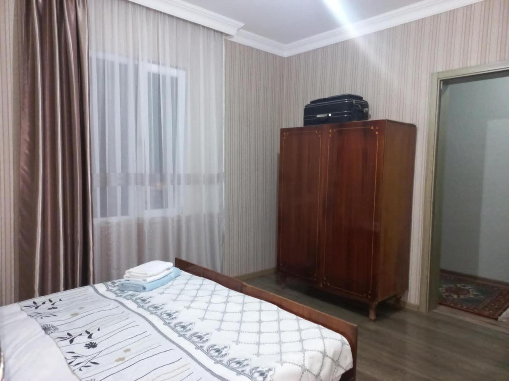 Guest House Kobuleti Bagian luar foto