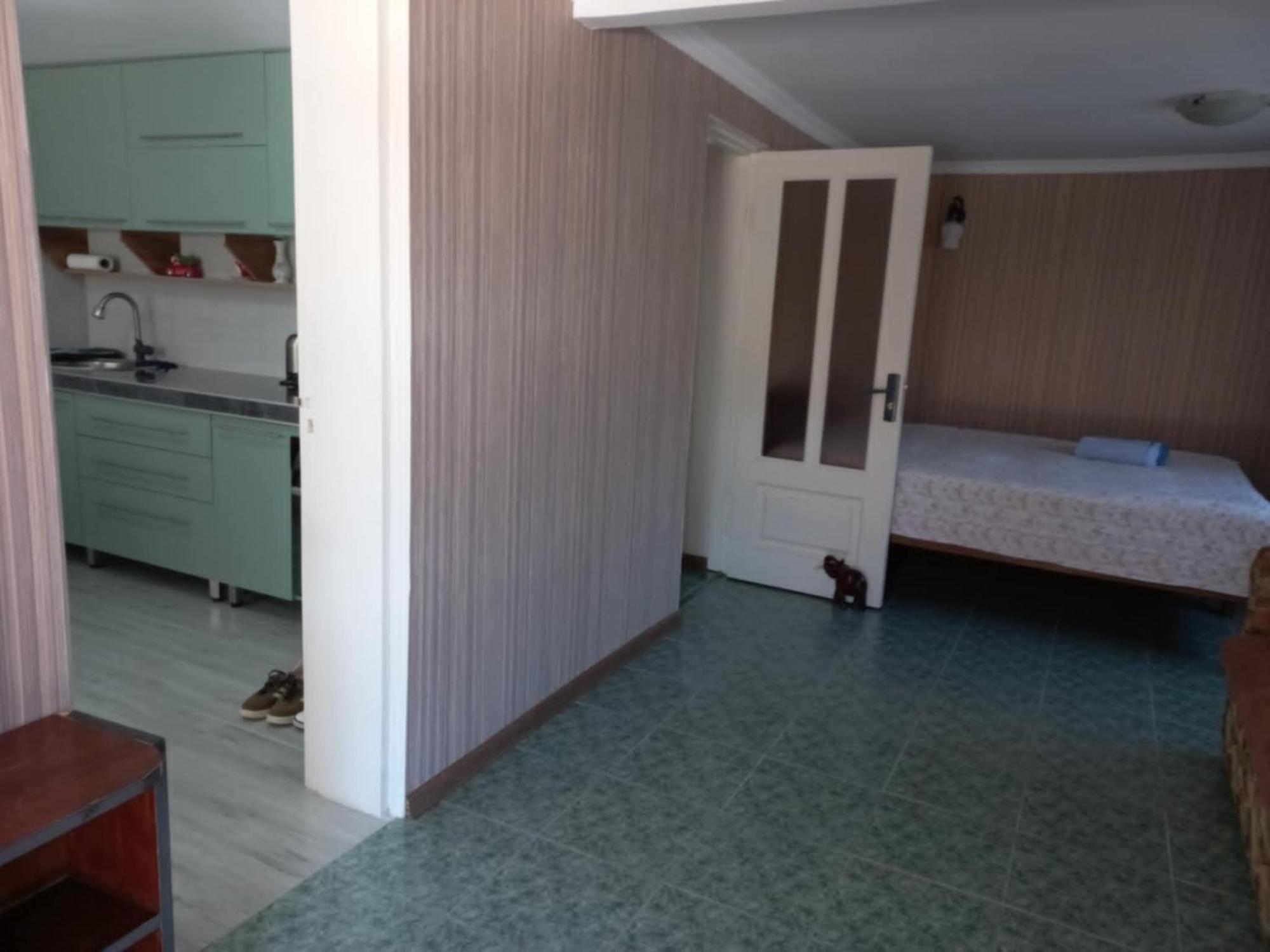 Guest House Kobuleti Bagian luar foto