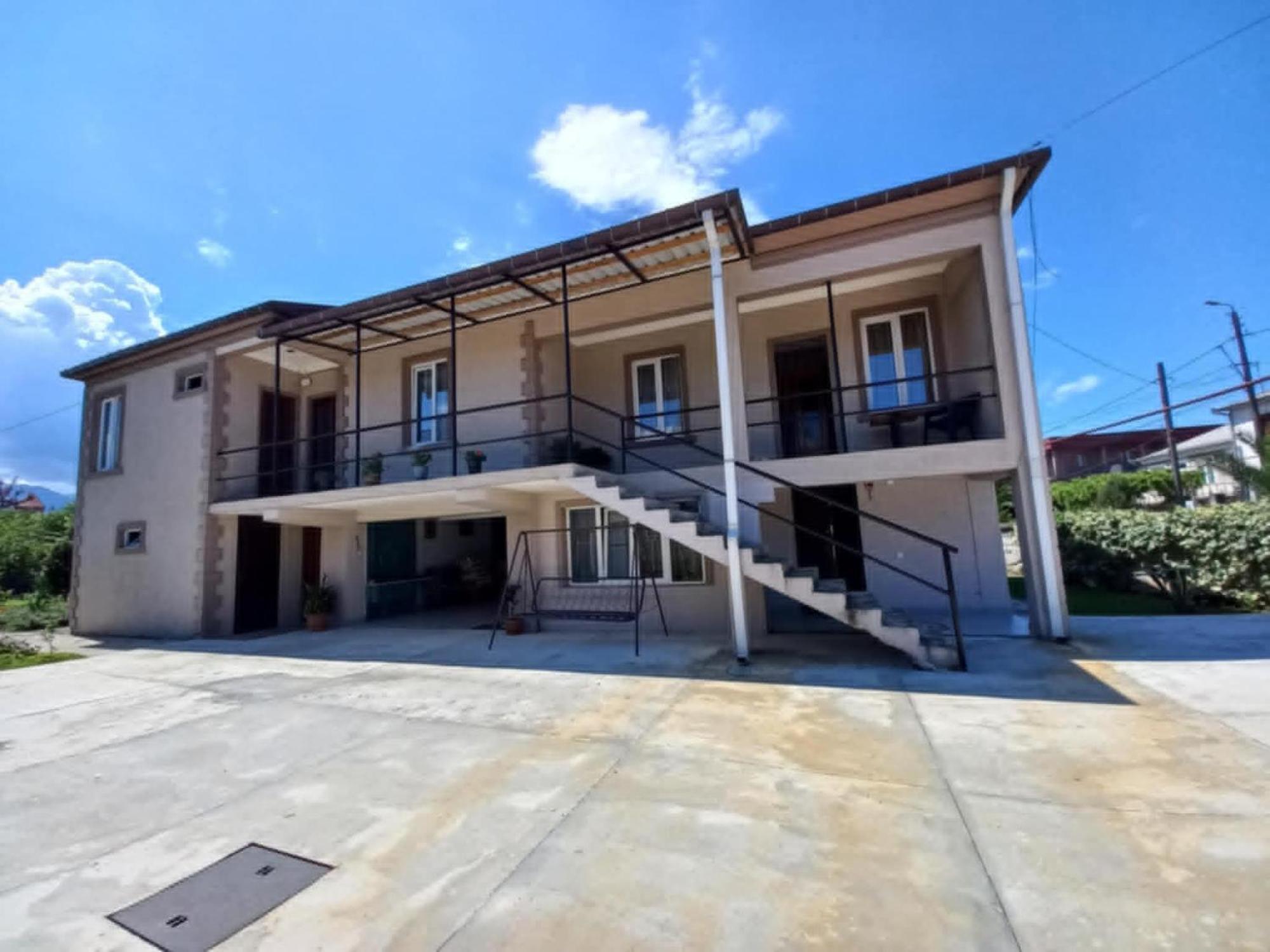 Guest House Kobuleti Bagian luar foto